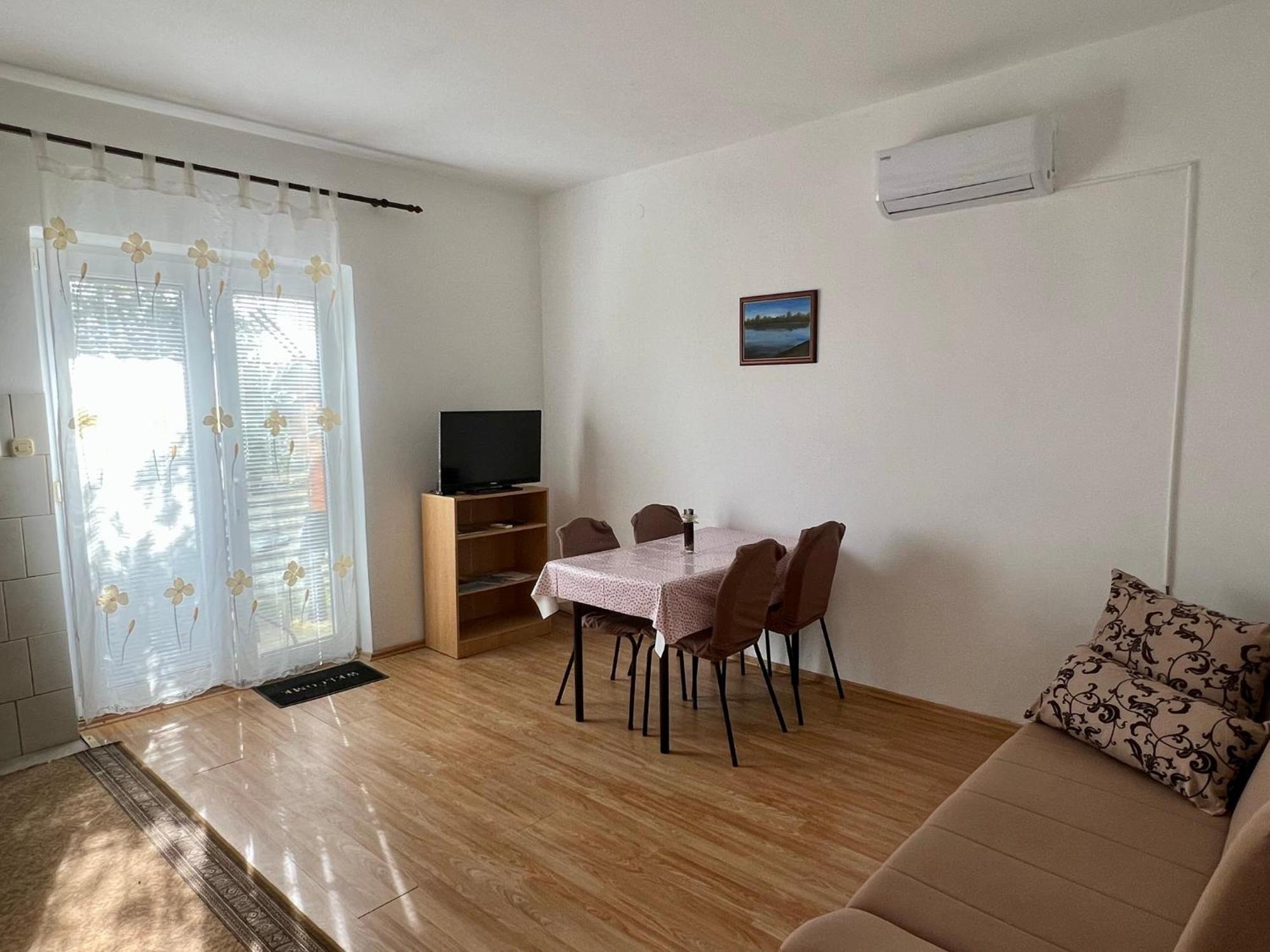 Apartments Monika Бибинье Экстерьер фото